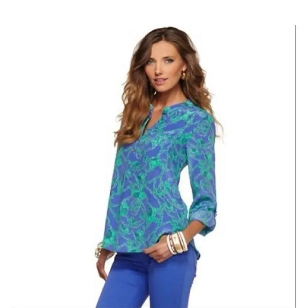Lilly Pulitzer Silk Tunic Top Size M Blue Loopy Elephant Print Long Sleeve